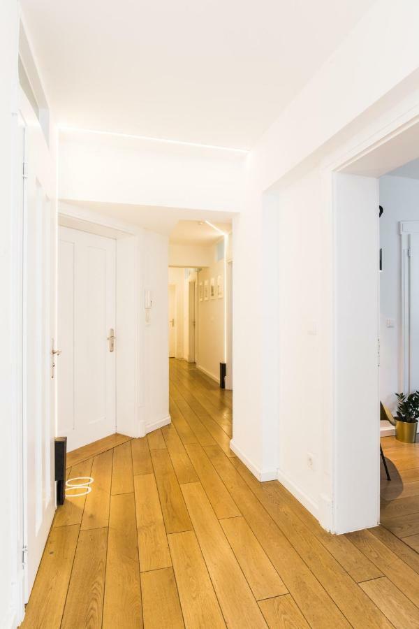 Vier Zimmer ミュンヘン エクステリア 写真