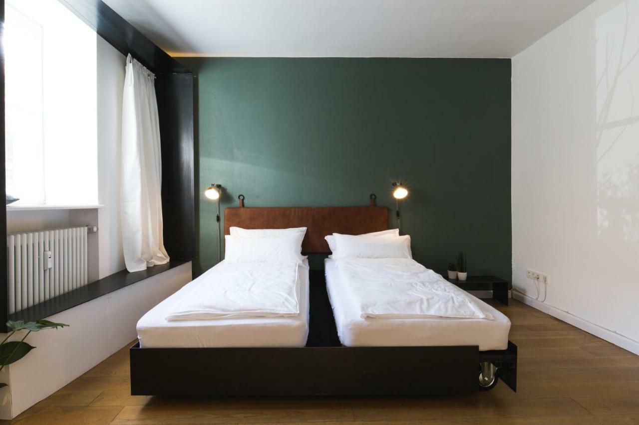 Vier Zimmer ミュンヘン エクステリア 写真
